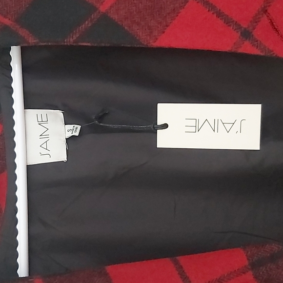 Plaid wrap around cape - Picture 6 of 6